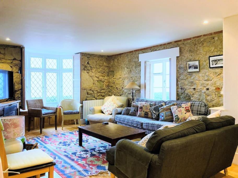 The Old Boat House, Seaview - Seafront Three Bedroom Cottage With Separate Two Bedroom Annexe エクステリア 写真